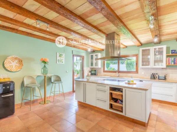 Casa independiente en calle d'Esparta