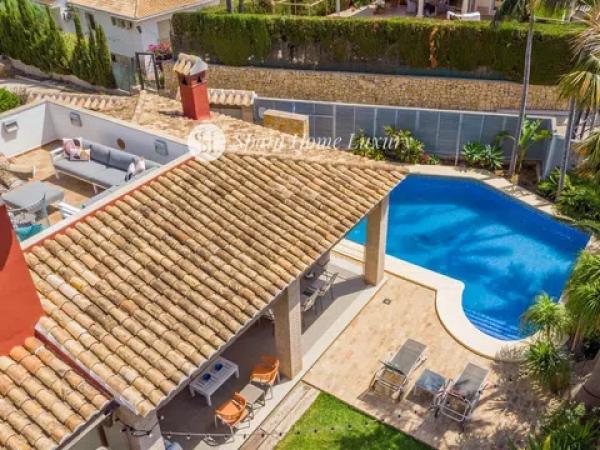 Casa independiente en calle d'Esparta