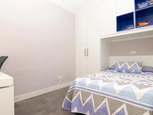 Dúplex en calle de la Via