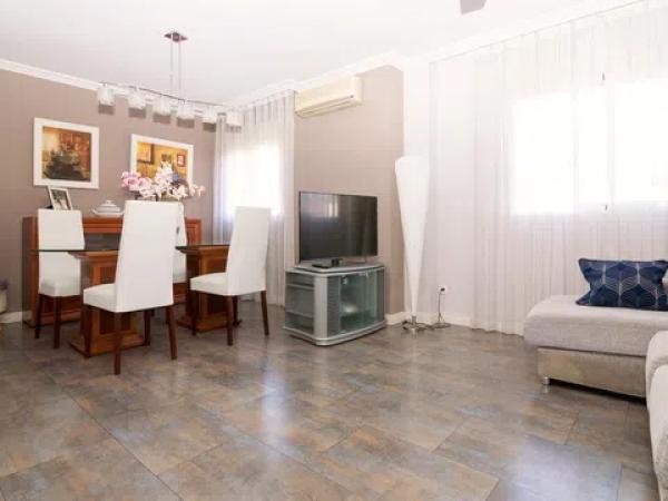 Dúplex en calle de la Via