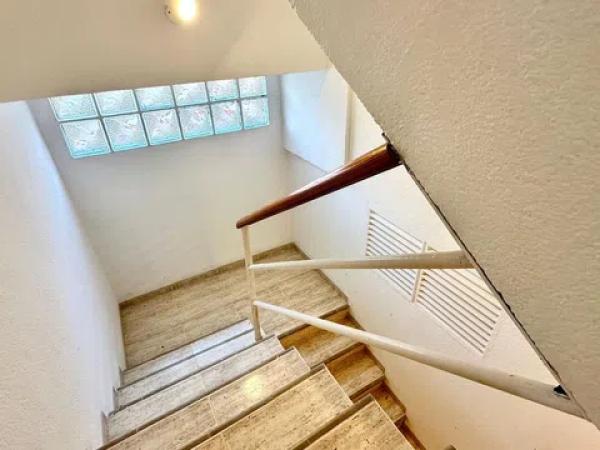 Casa independiente en camino Ample