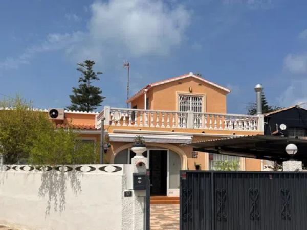 Chalet en Barrio Les Bassetes-El Marjal