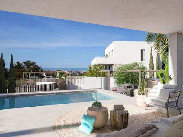 Casa independiente en camino de la Pedrera