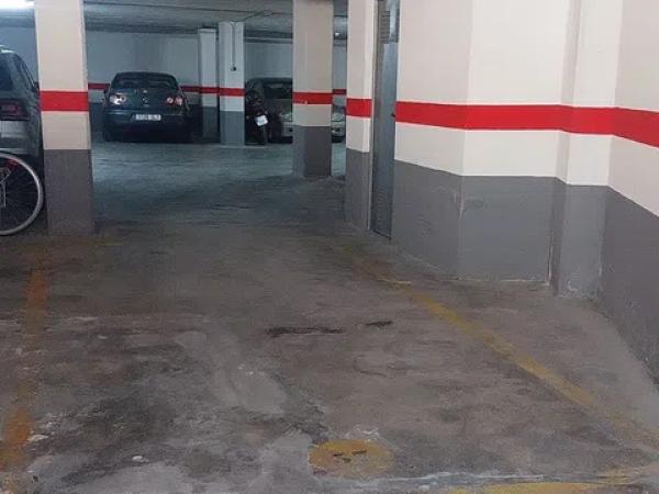 Piso en plaza de Benidorm, 11