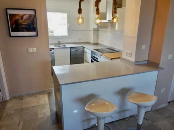 Piso en Barrio Les Bovetes-La Felicidad