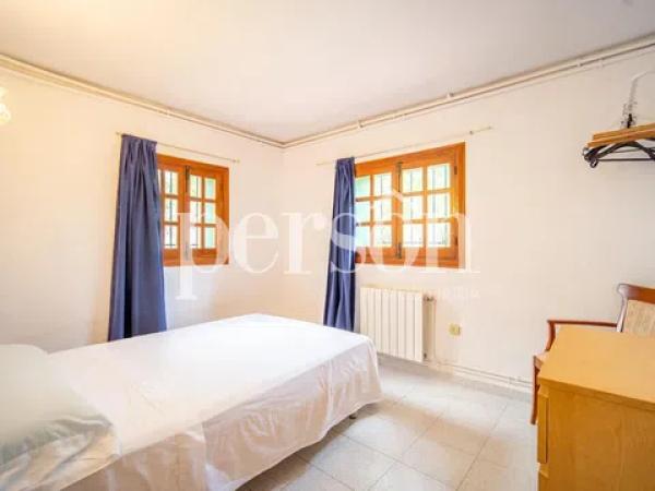 Casa independiente en calle Ametla