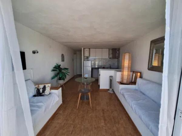 Chalet adosado en calle Atamant, 1