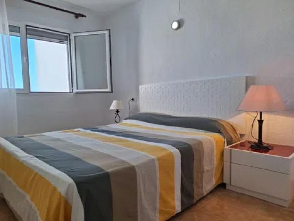 Chalet adosado en calle Atamant, 1