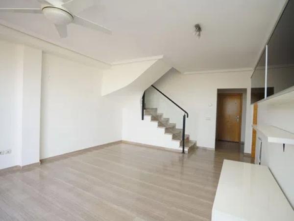 Dúplex en calle dels Furs