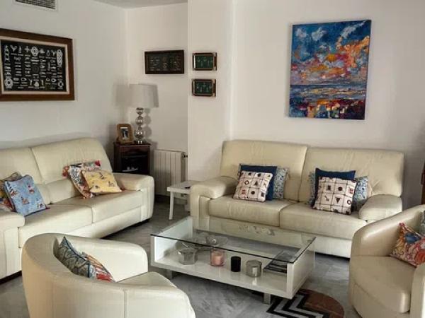 Piso en avenida de Joan Fuster, 1