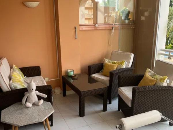 Piso en avenida de Joan Fuster, 1