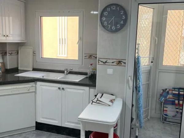 Piso en avenida de Joan Fuster, 1