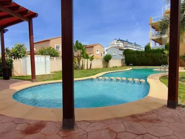 Piso en Barrio Les Bassetes-El Marjal