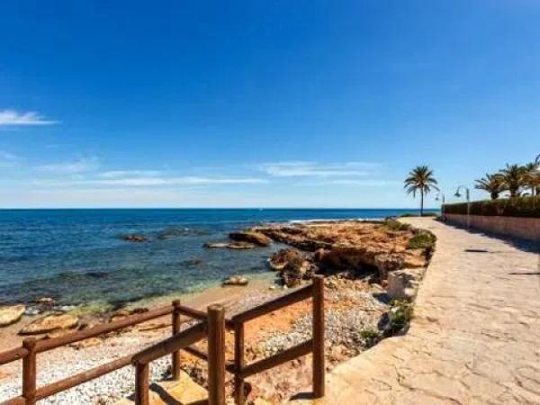 Chalet en Les Rotes/Las Rotas