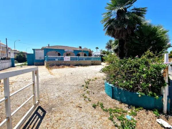Chalet en Barrio Les Bassetes-El Marjal