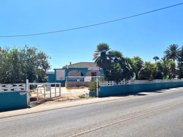 Chalet en Barrio Les Bassetes-El Marjal