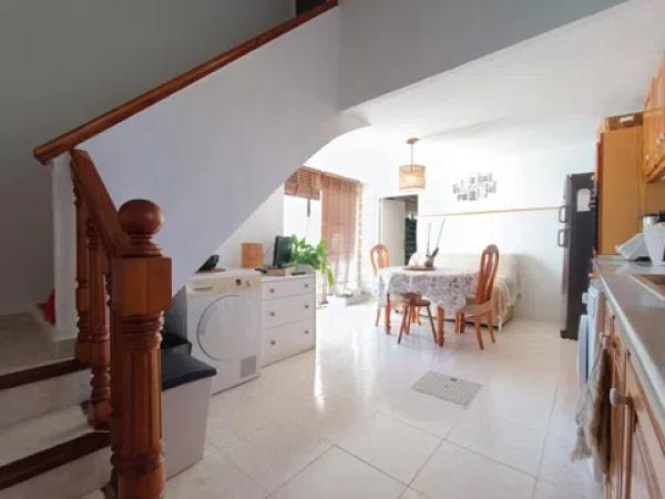 Casa independiente en Partida Pinella B, 125