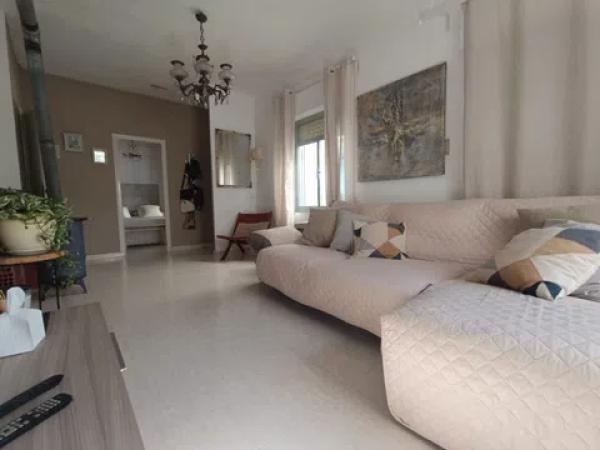 Casa independiente en Partida Pinella B, 125