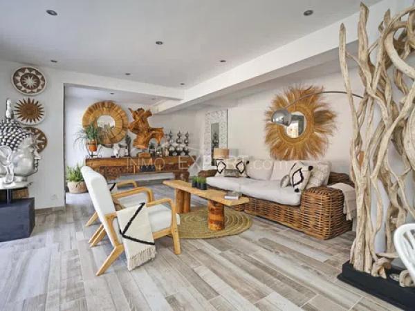 Casa independiente en calle Casiopea