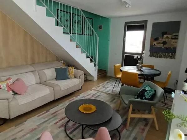 Ático en calle de la Corona Boreal