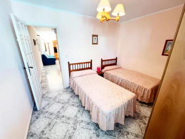 Piso en Barrio Les Bassetes-El Marjal