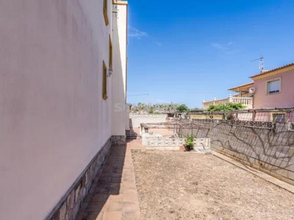 Chalet en La Pedrera-Vessanes