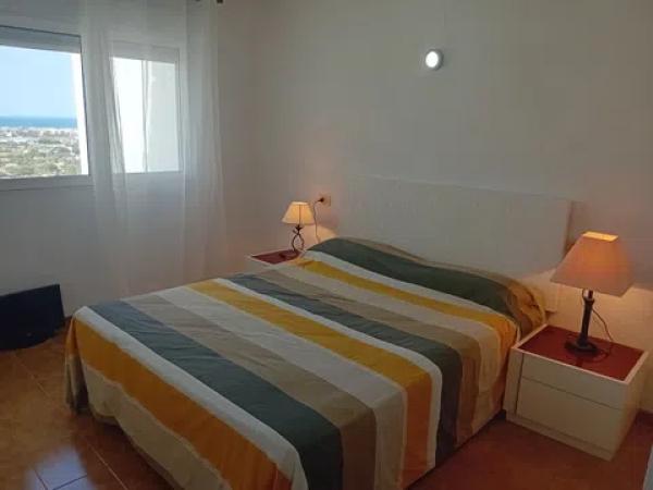 Chalet adosado en calle Atamant, 28