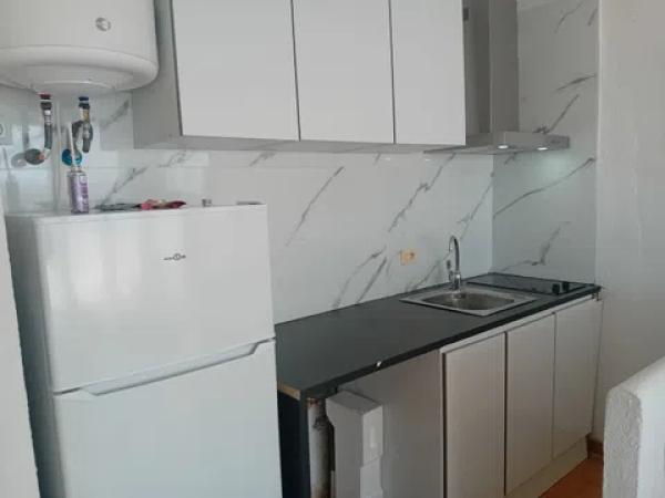 Chalet adosado en calle Atamant, 28