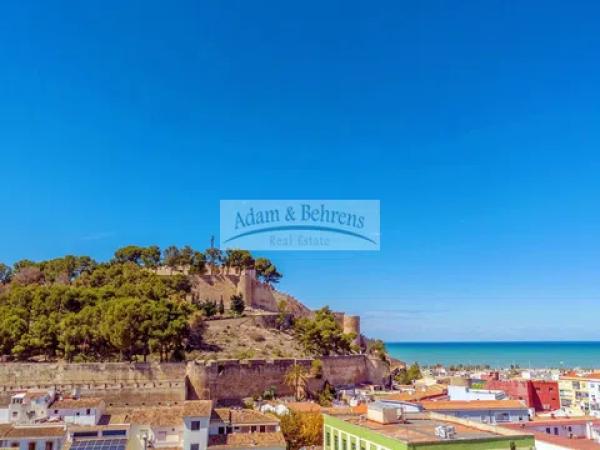 Dúplex en calle Carlos Sentí s/n