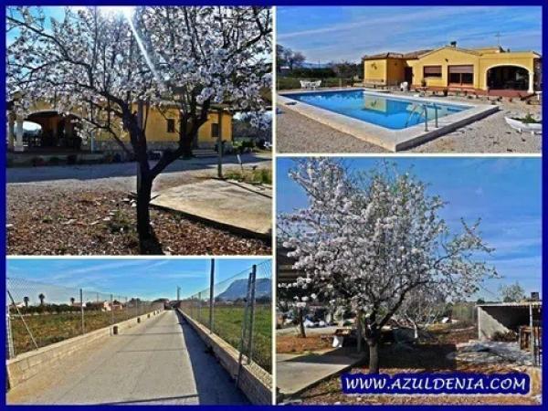 Chalet en Partida Pinella