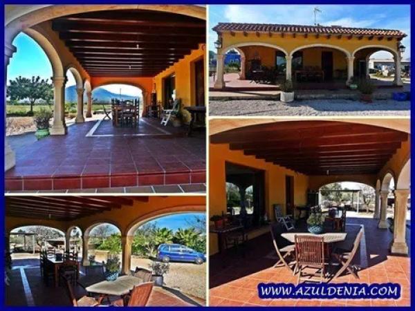 Chalet en Partida Pinella