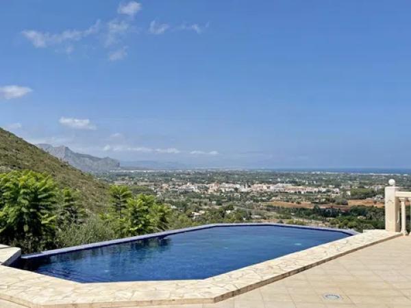 Chalet en calle Maia