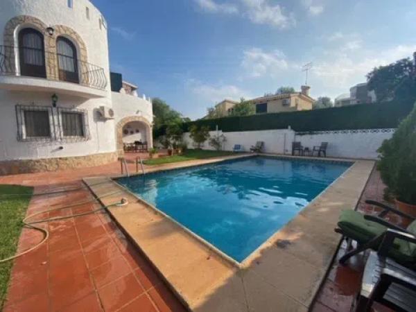 Chalet en Barrio El Palmar-Los Molinos