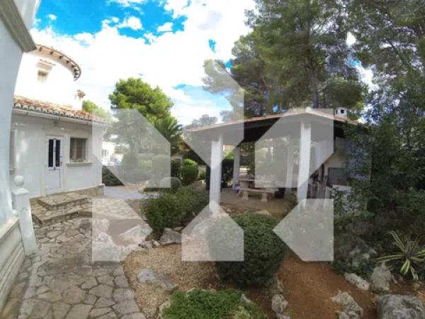 Chalet en calle Sibil·la