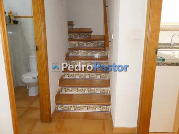 Chalet adosado en calle de Miraflor