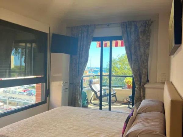 Piso en calle Pintor Llorens, 13