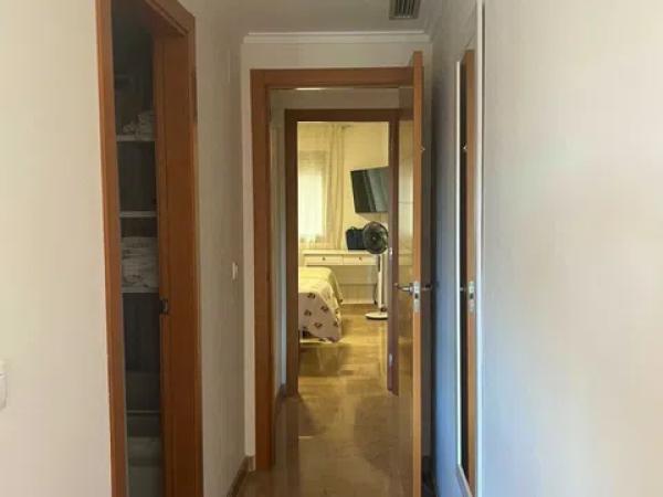 Piso en calle Pintor Llorens, 13