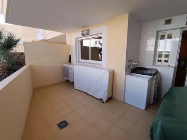 Piso en calle del Llac Tana