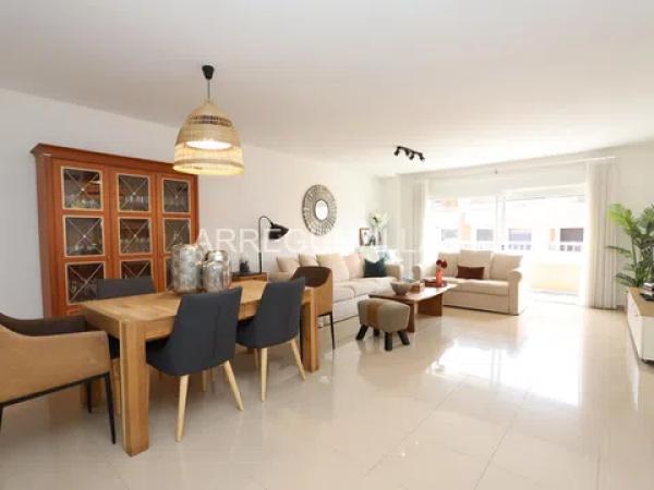 Piso en calle Pintor Llorens