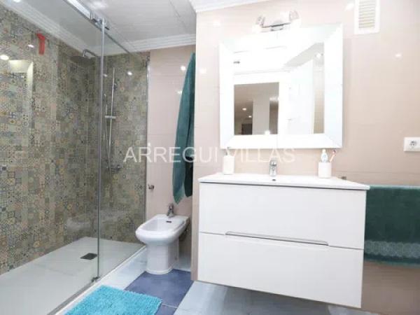 Piso en calle Pintor Llorens