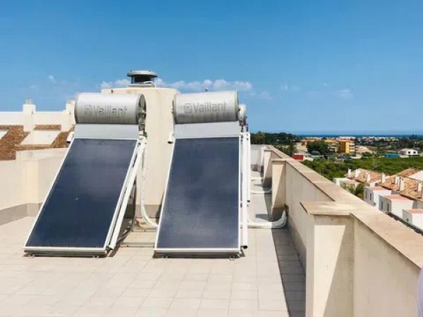 Piso en calle de Clara Campoamor, 9