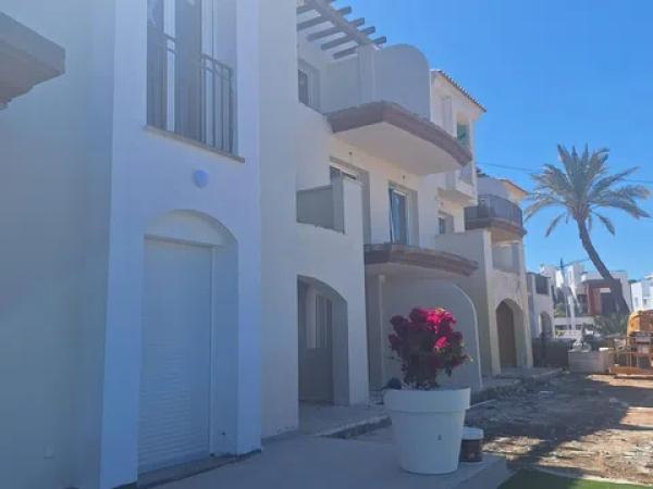 Piso en calle Alborcer