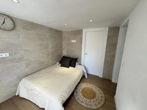 Casa independiente en calle Centaure