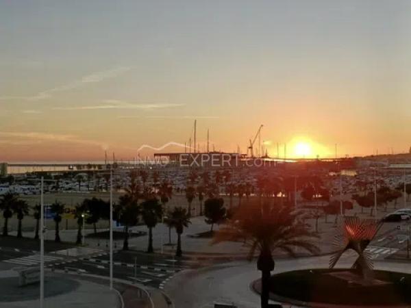 Dúplex en calle Consolat del Mar