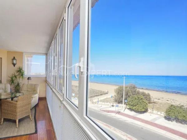 Dúplex en calle Consolat del Mar