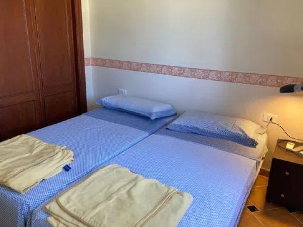 Chalet adosado en calle de la Mussola, 238