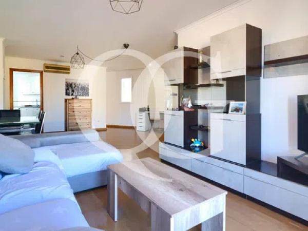 Piso en calle Carlos Sentí