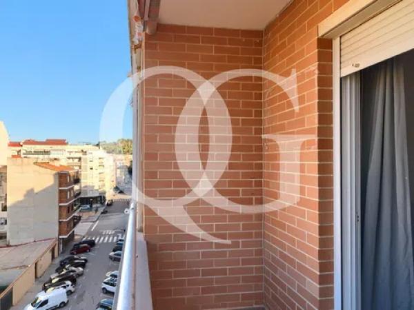 Piso en calle Carlos Sentí