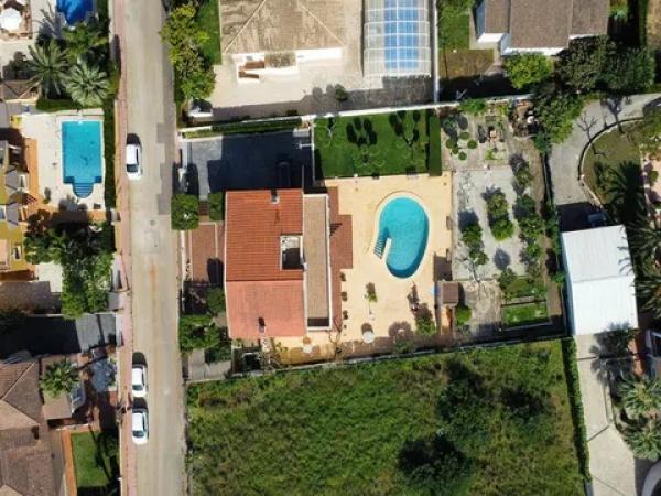 Chalet en La Pedrera-Vessanes