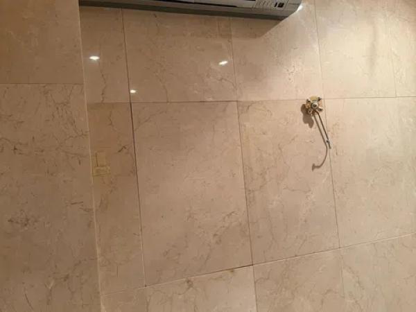 Piso en calle Turia, 4